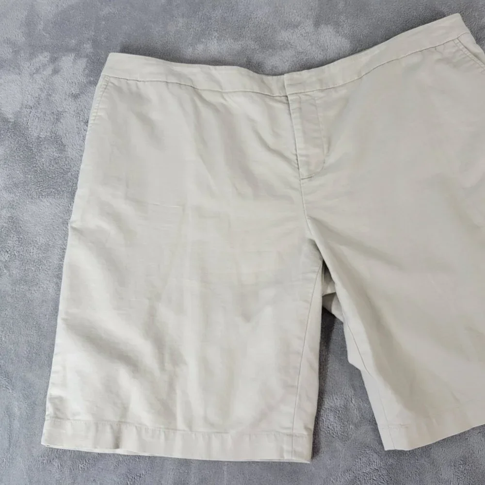 Coldwater Creek Womens Shorts Natural Fit Beige 20 Plus Lightweight A13E